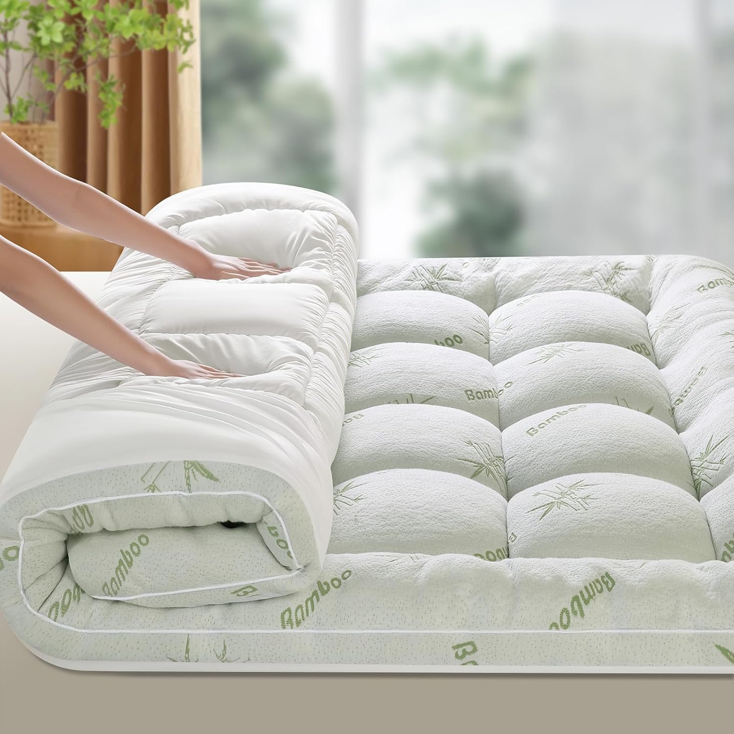 LIANLAM Mattress Topper King Size – 1500GSM 3D+7D Down Alternative Fill 3 in Pillow Top Mattress Pad, Viscose Made from Bamboo Cover, Extra Firm for Back Pain, 6″-18″ Deep Pocket (78″x80″)