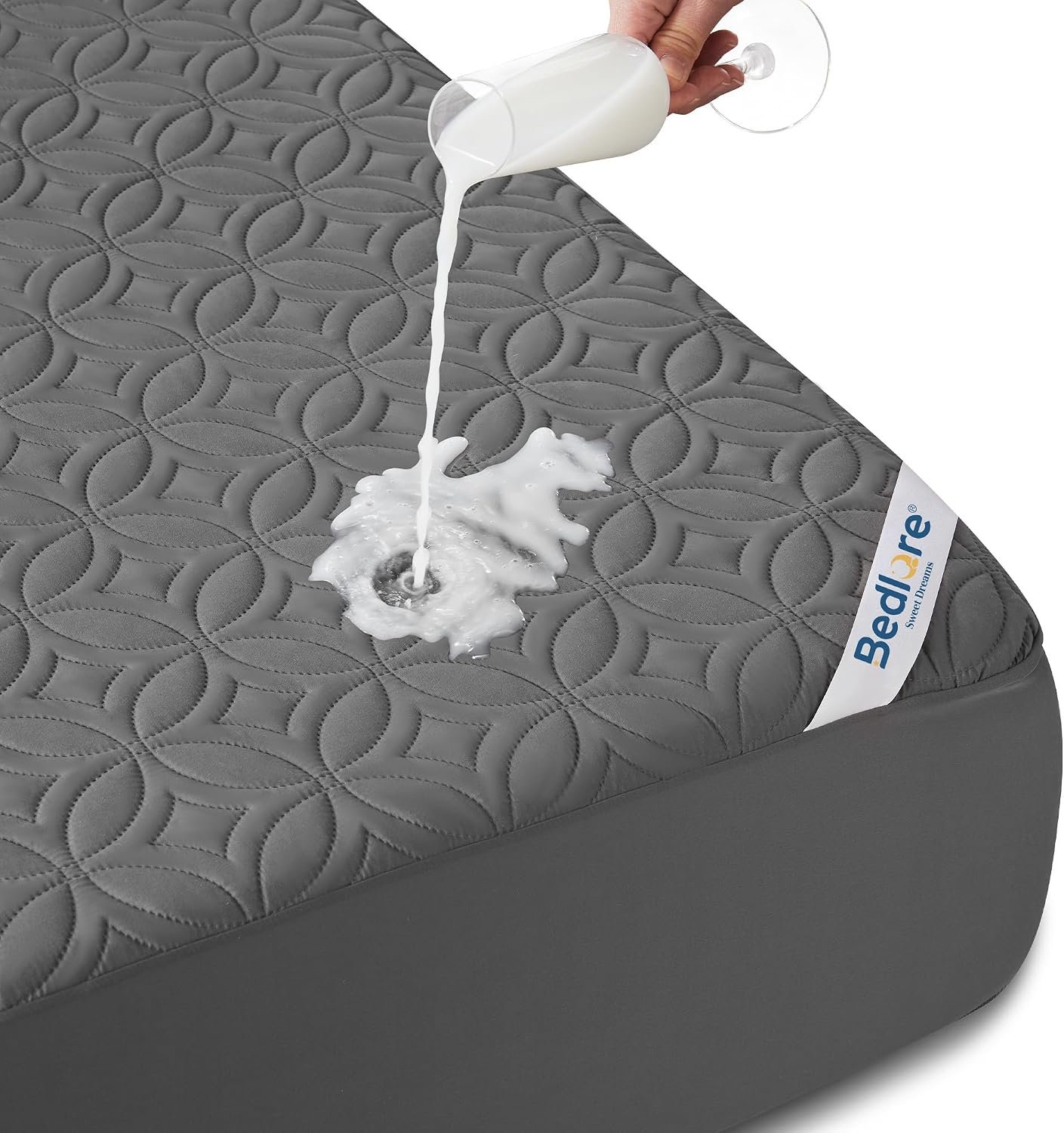 BEDLORE Waterproof Mattress Protector, Queen Size Mattress Pad Noiseless with Deep Pocket 6″-18″ Depth, Soft Breathable Dirt-Proof Bed Mattress Cover Washable for Home, Bedroom, Hotel (Gray)