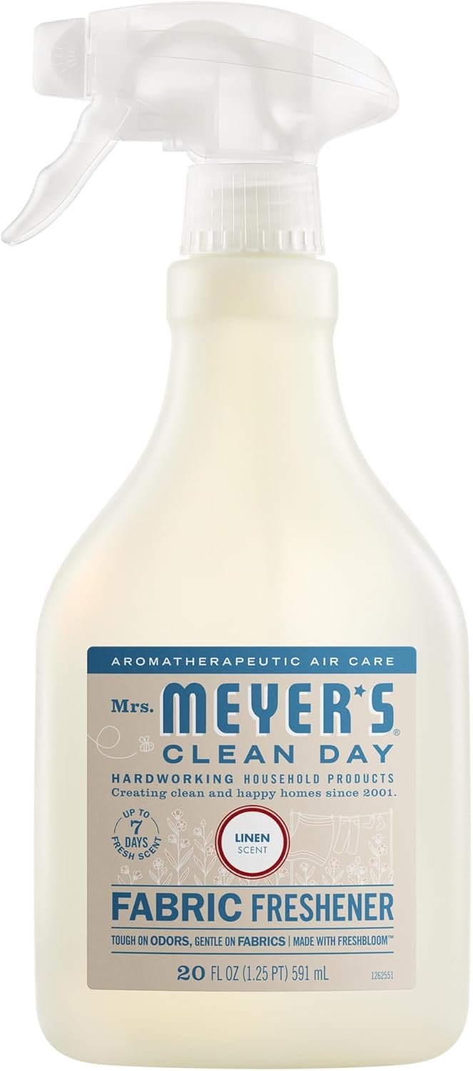 MRS. MEYER’S CLEAN DAY Fabric Freshener, Linen Scent, 20 Ounce Bottle