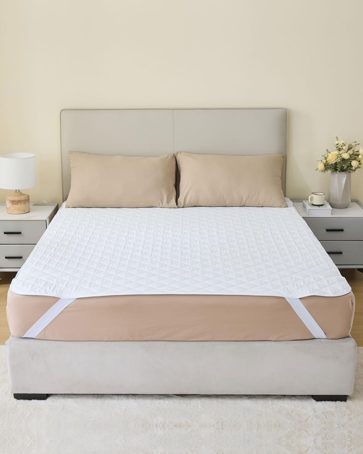 KANECH Washable Bed Pads – Queen 60″x80″-Fits 5-20″ Mattress with Upgraded Straps, Overnight Waterproof Mattress Protector, 16 Cups Absorbency for Adults, Elderly