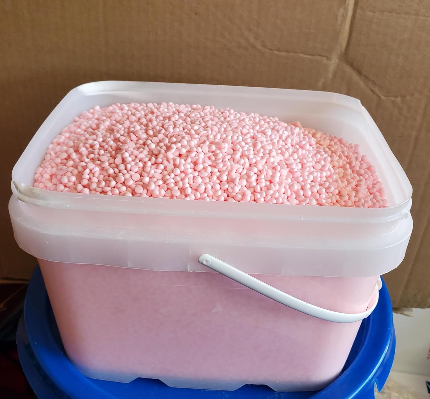 In Wash Laundry Scent Booster Beads 1 Gallon Bucket 5lbs. Spring Day, Blissfulness, Splash of Freshness (Spring Day)