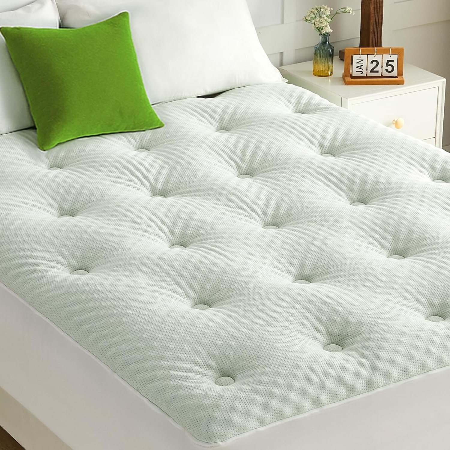 QUIETSEA Reversible Queen Mattress Topper Egg Crate Memory Foam Mattress Topper, Bamboo Viscose Mattress Pad Queen, Noiseless Waterproof Mattress Cover with Deep Pocket Stretches up to 21″, 60″ x 80″