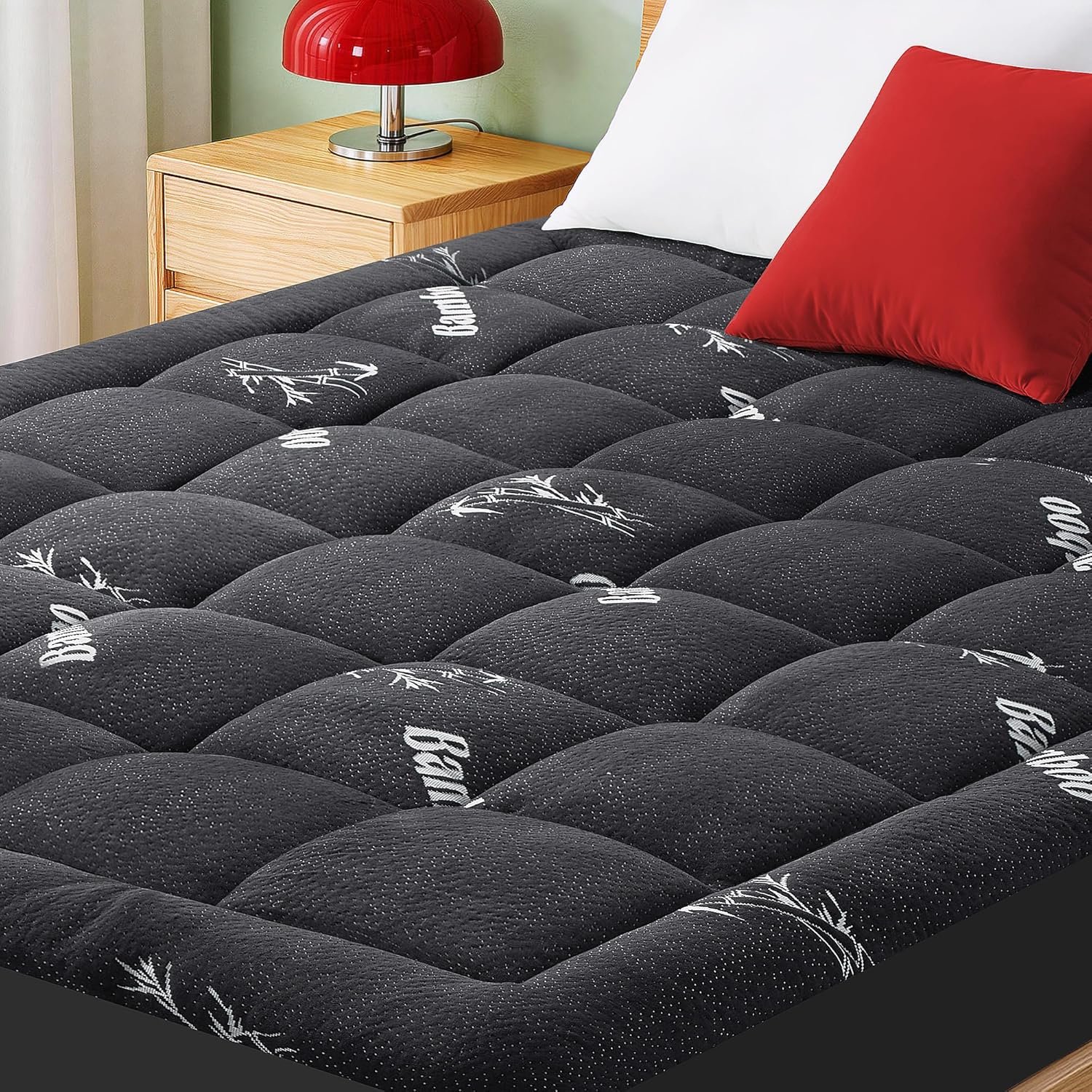 Mattress Pad Queen Size, Cooling Pillow Top Mattress Topper, Ultra Soft Viscose from Bamboo, Breathable for Hot Sleepers, Deep Pocket 8″-20″, Black