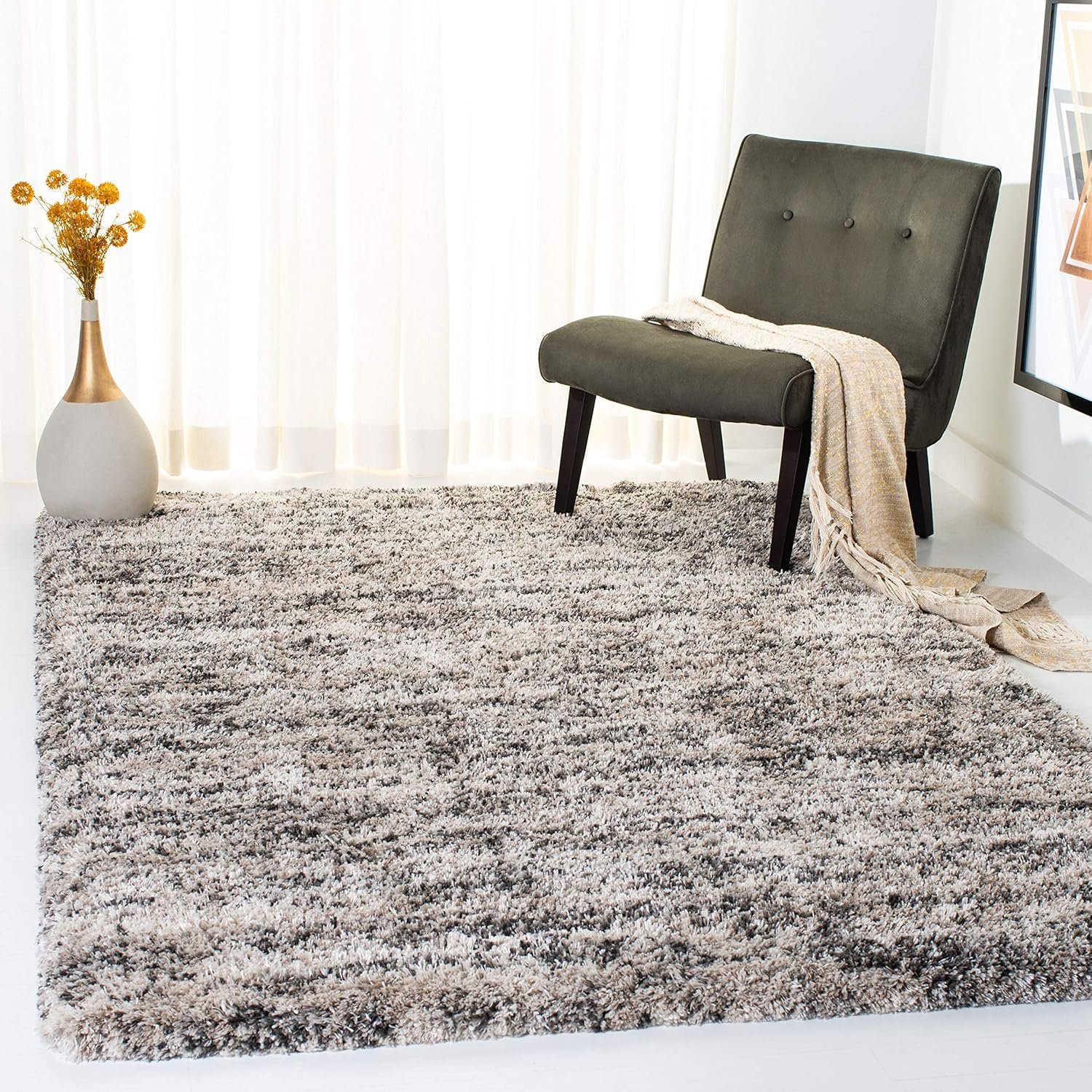 SAFAVIEH Iceland Shag Collection Area Rug – 5’3″ x 7’6″, Cream & Grey, Modern Design, Easy Care, 2.5-inch Thick Ideal for High Traffic Areas in Living Room, Bedroom (ISG519A)